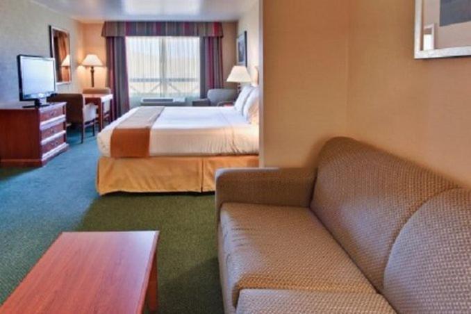 Holiday Inn Express Tehachapi, An Ihg Hotel Room photo